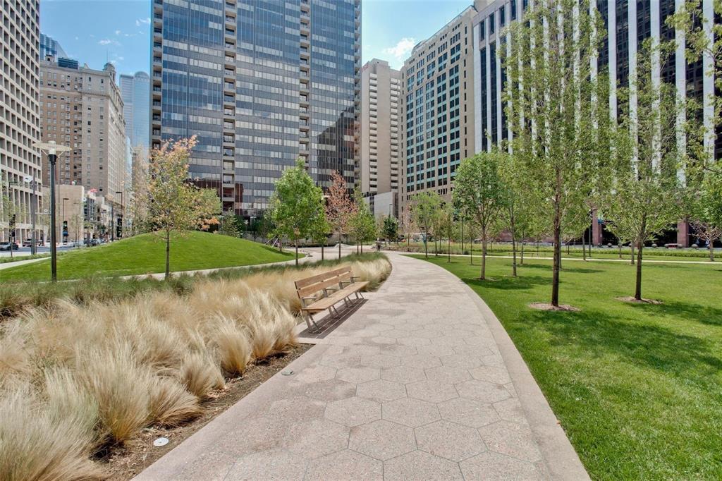 Metropolitan 1200 Main St Condo - Residential