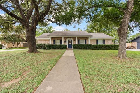 A home in Cleburne