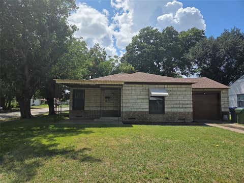 Photo of 1309 Shady Lane, Garland, TX 75042 (MLS # 21331417)