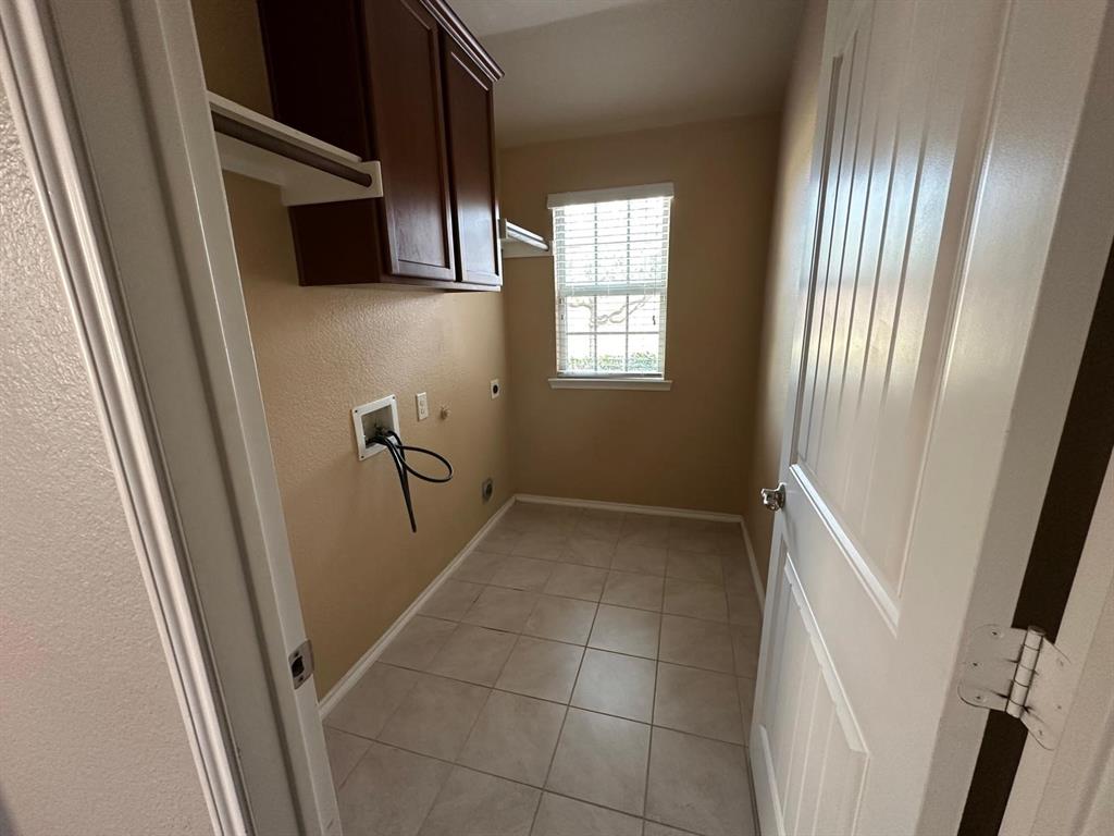 Fossil Creek At Westridge Ph 2 - Residential Lease