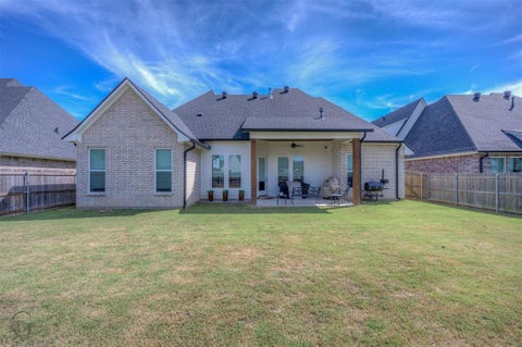 Tiny photo for 711 Julesburg Lane, Benton, LA 71006 (MLS # 21403537)