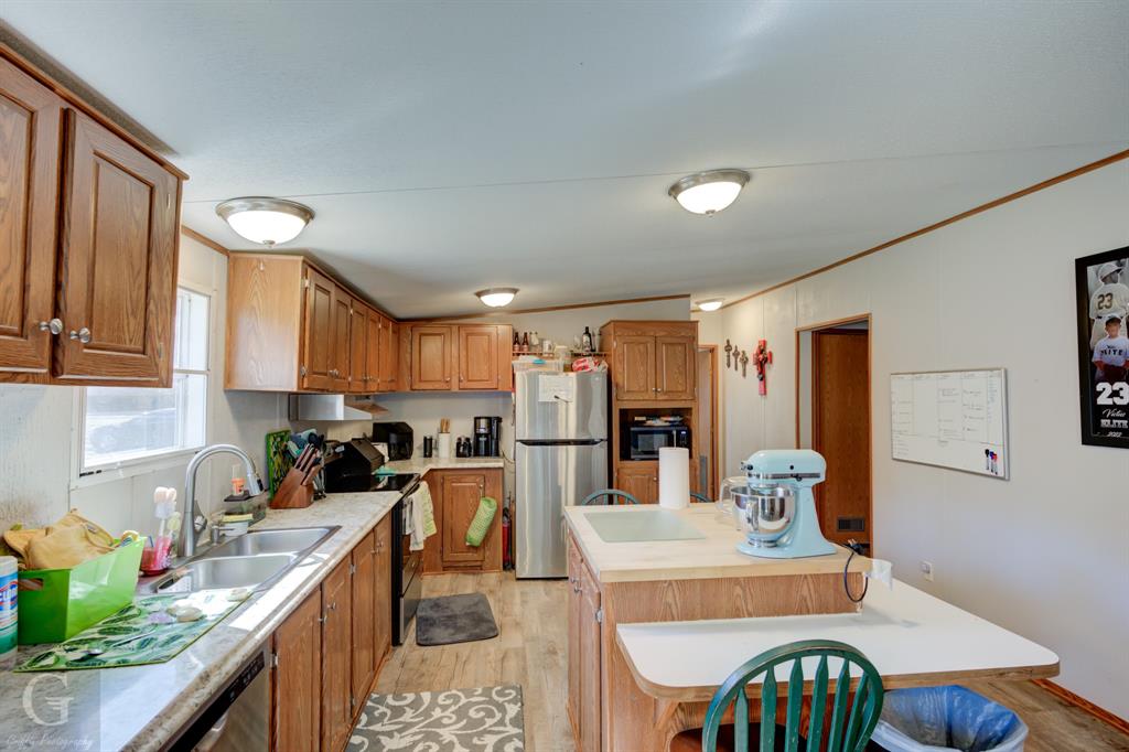 Shreveport, Louisiana 71107, United States, 4 Bedrooms Bedrooms, ,2 BathroomsBathrooms,Residential,Active,2371