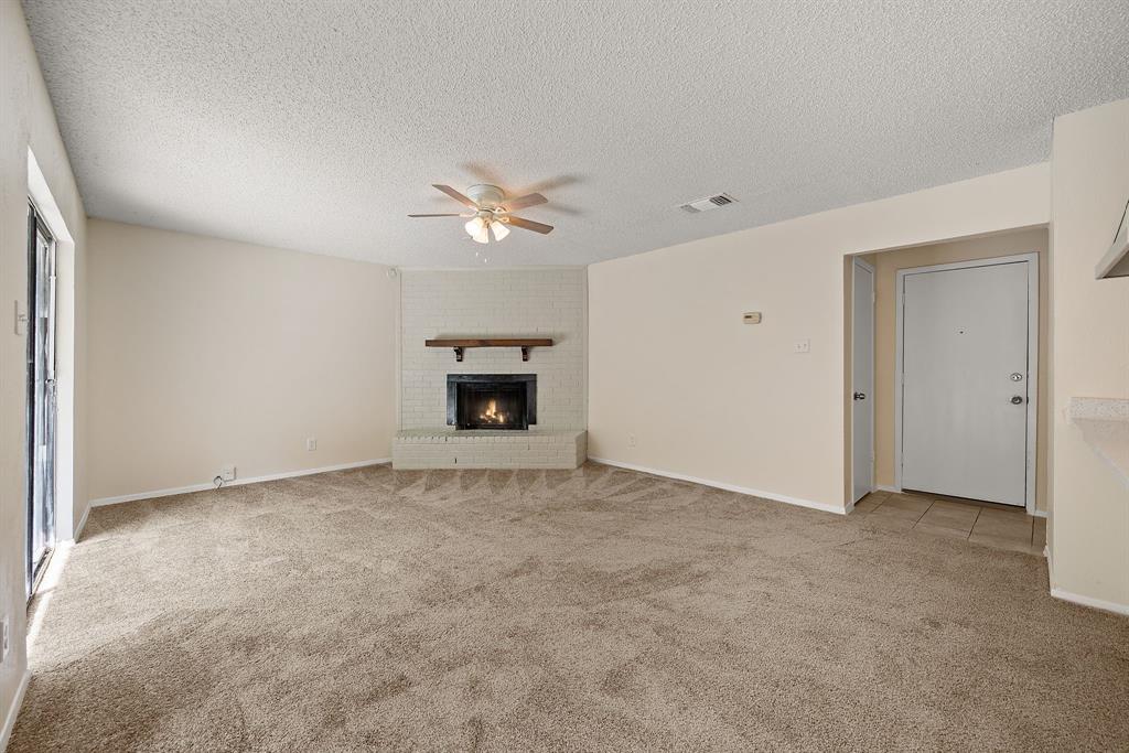 1109 Dennis Drive