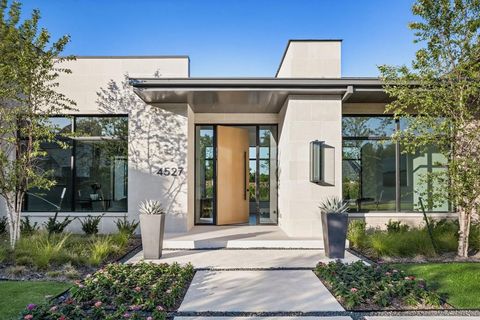 Tiny photo for 4527 N Lindhurst Avenue, Dallas, TX 75229 (MLS # 21085818)