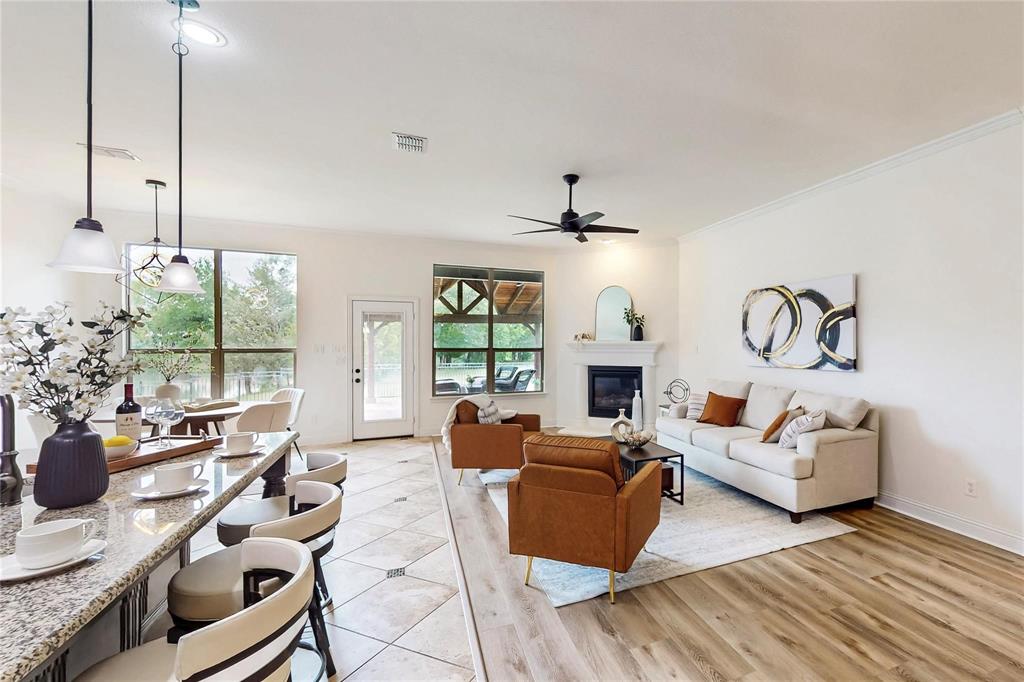 330 Heritage Lane