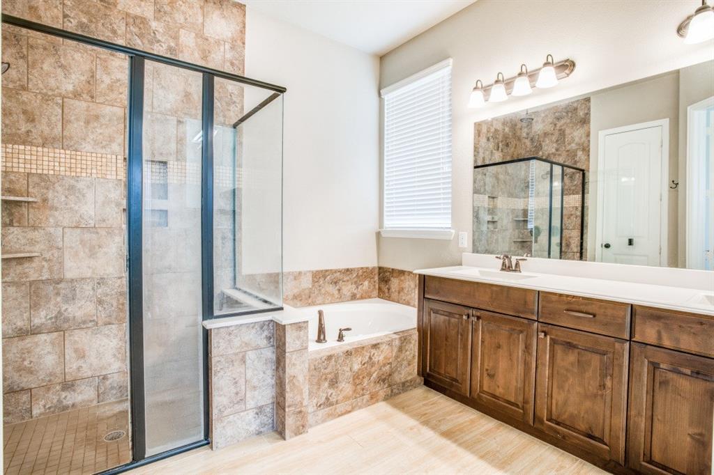 Valencia On The Lake - Residential Lease