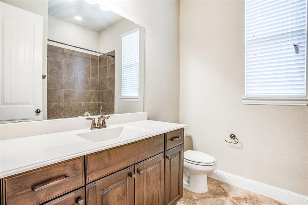 Valencia On The Lake - Residential Lease