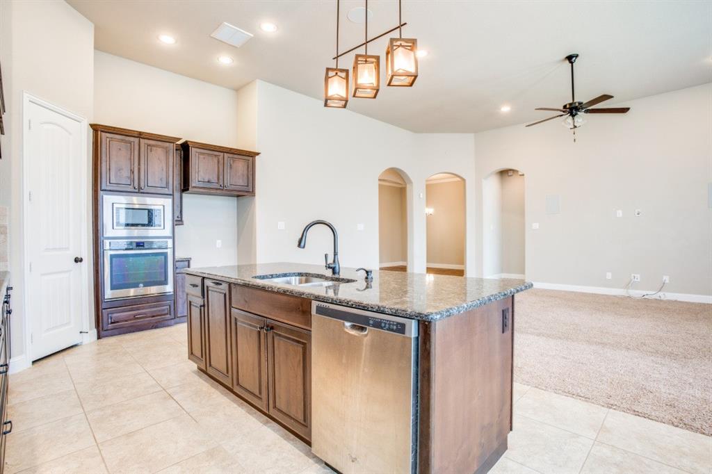 Valencia On The Lake - Residential Lease