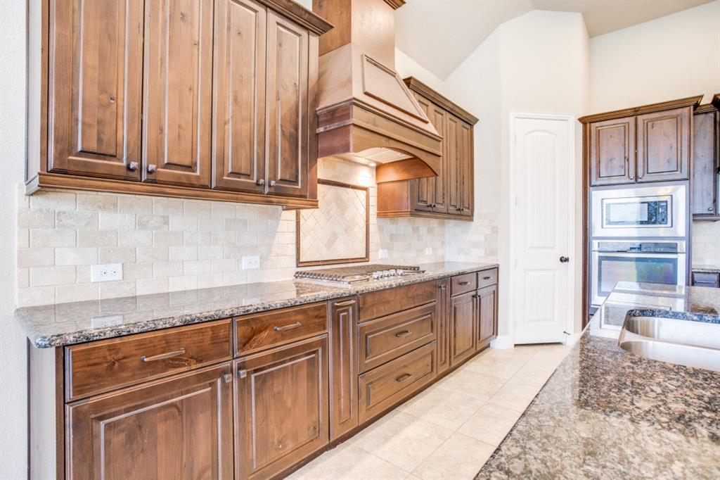 Valencia On The Lake - Residential Lease