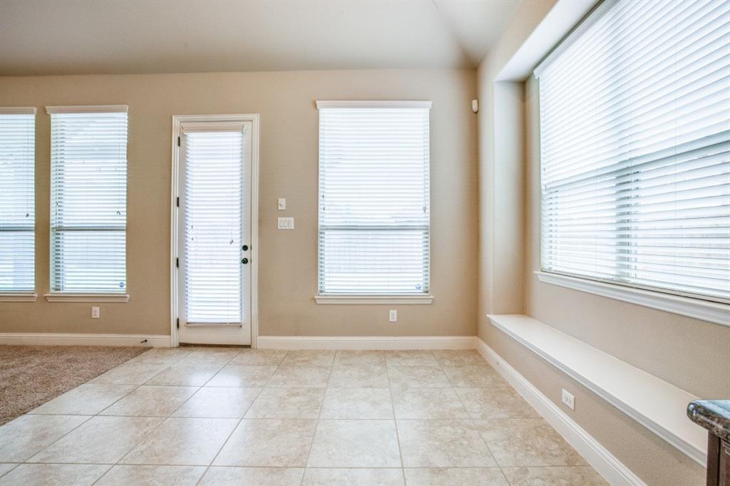 Valencia On The Lake - Residential Lease