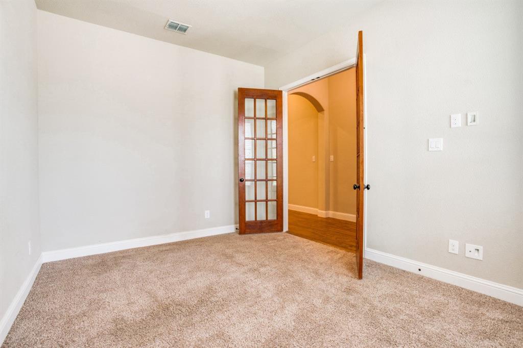 Valencia On The Lake - Residential Lease