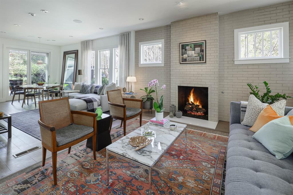 319 N Edgefield Avenue