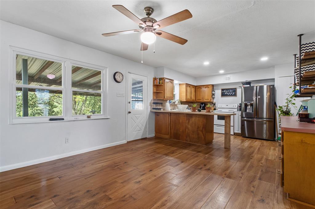 14429 Dennis Lane