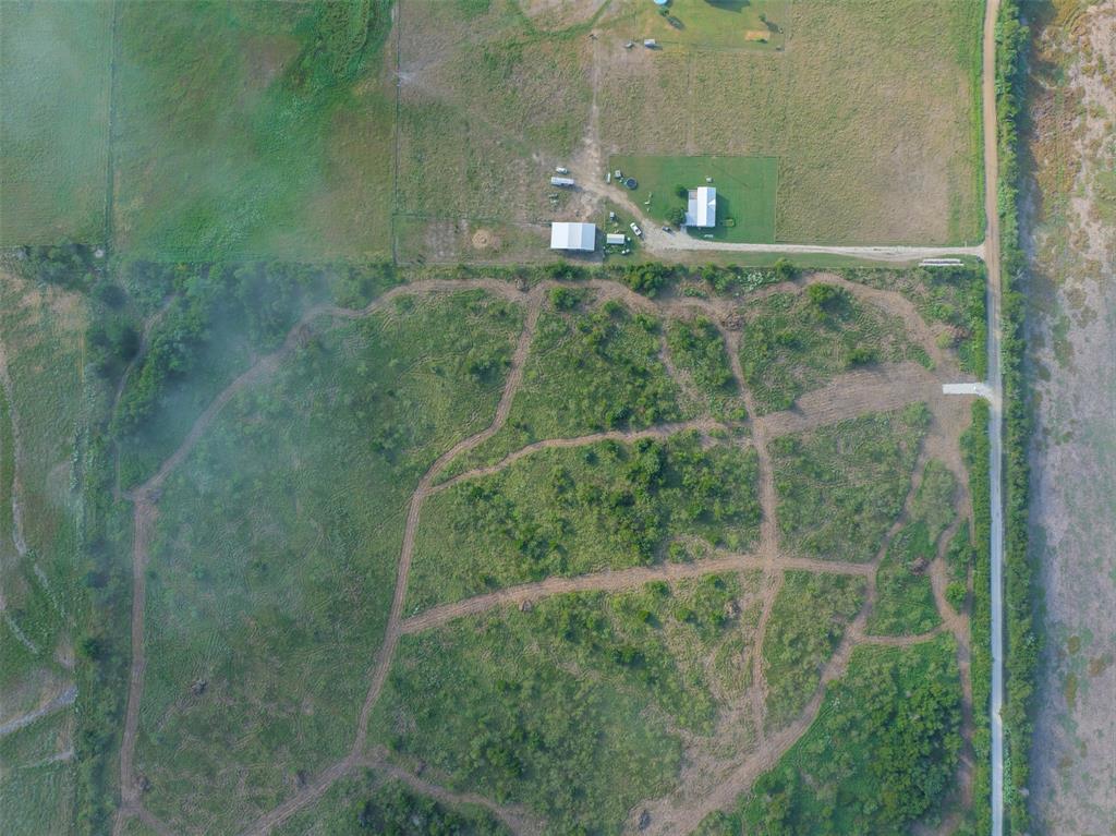 A030G P Varela-Groesbeck - Land