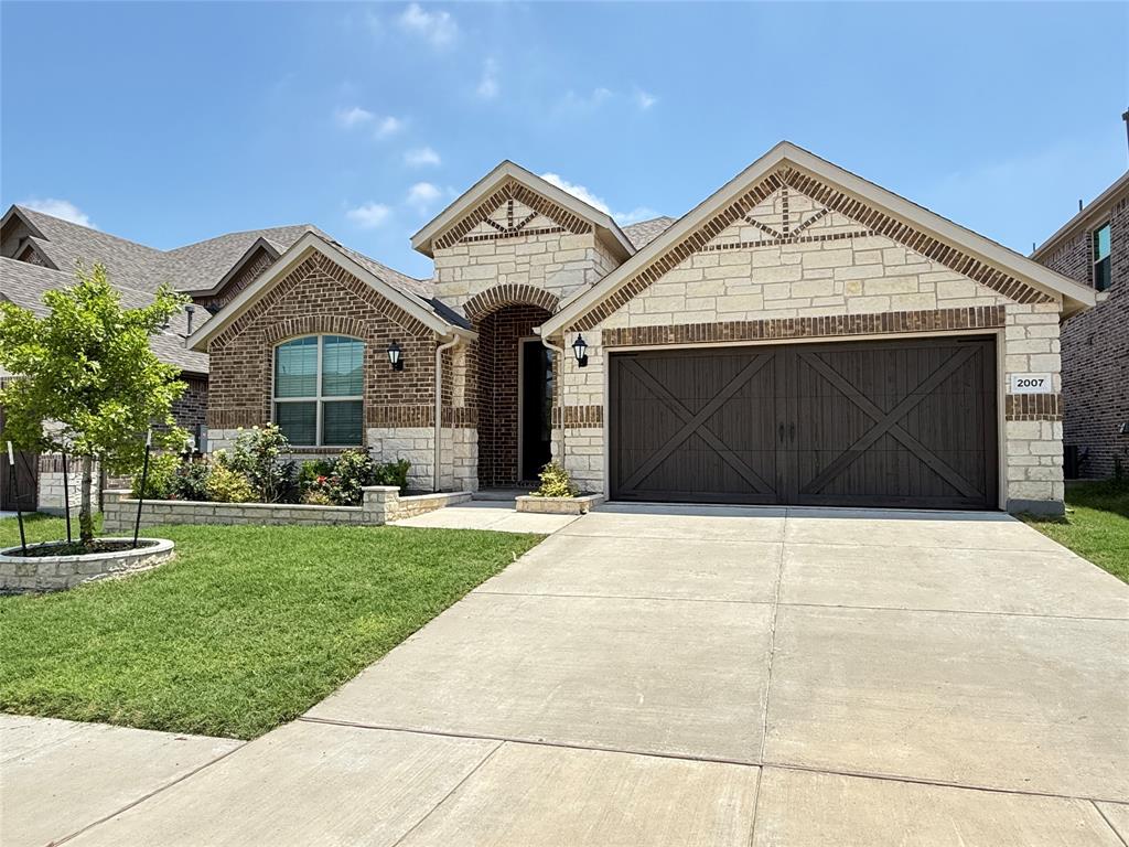 2007 Creekbluff Circle
