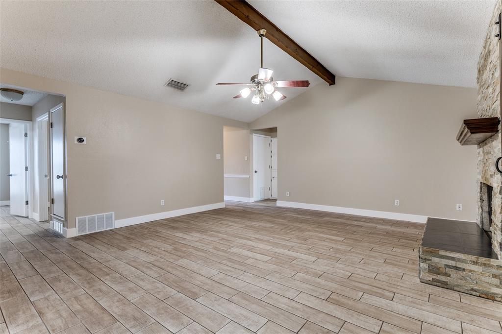 ECHO HILLS ADDITION BLOCK 32 LOT 1 - Residential