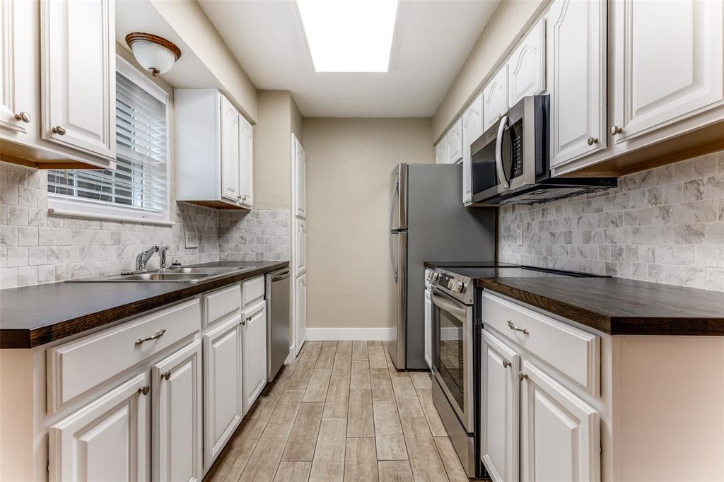 ECHO HILLS ADDITION BLOCK 32 LOT 1 - Residential