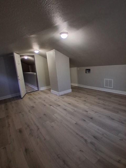 Ross Ave Anx 03 - Residential