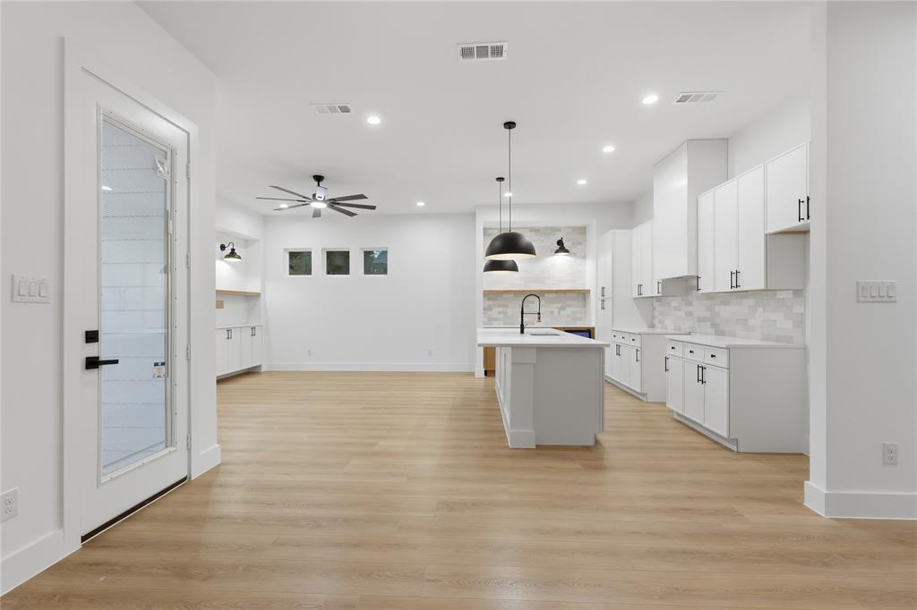 Ervay Street Heights - Residential