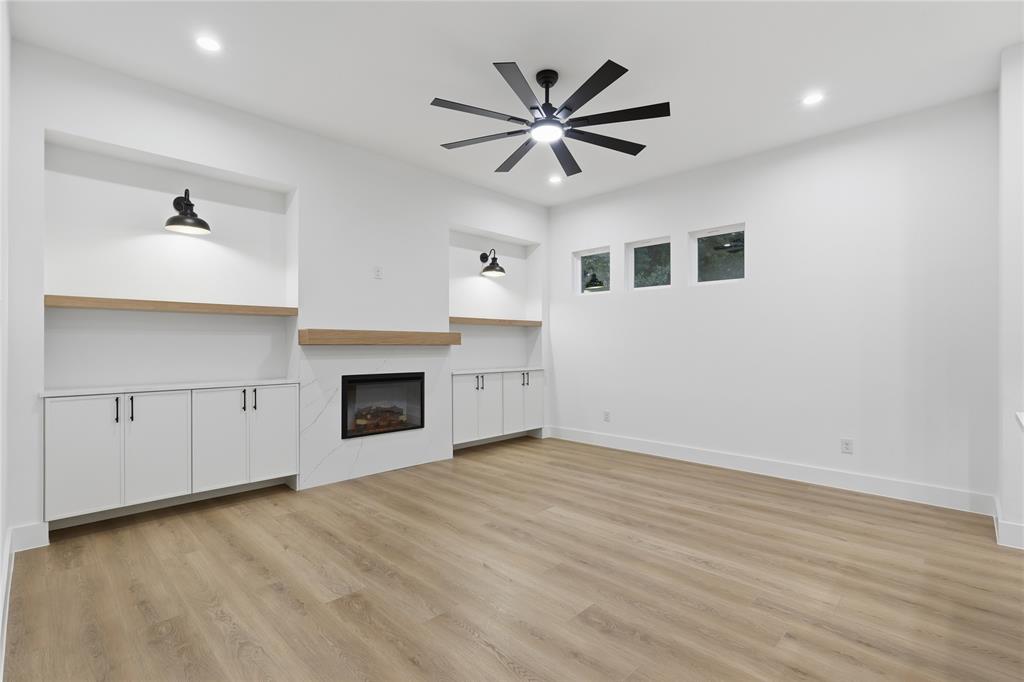 Ervay Street Heights - Residential