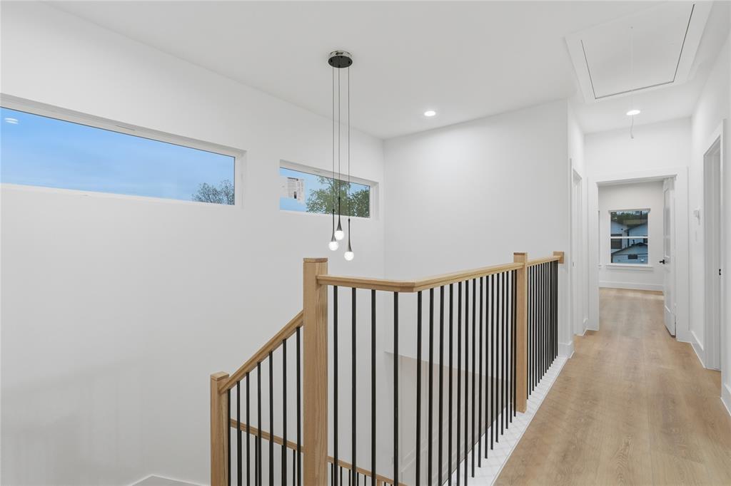 Ervay Street Heights - Residential