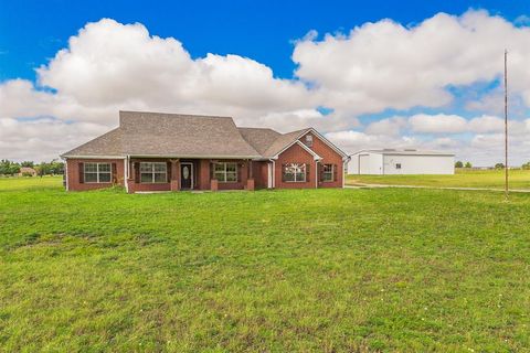 Photo of 117 Wagon Wheel Circle, Leonard, TX 75452 (MLS # 21308615)
