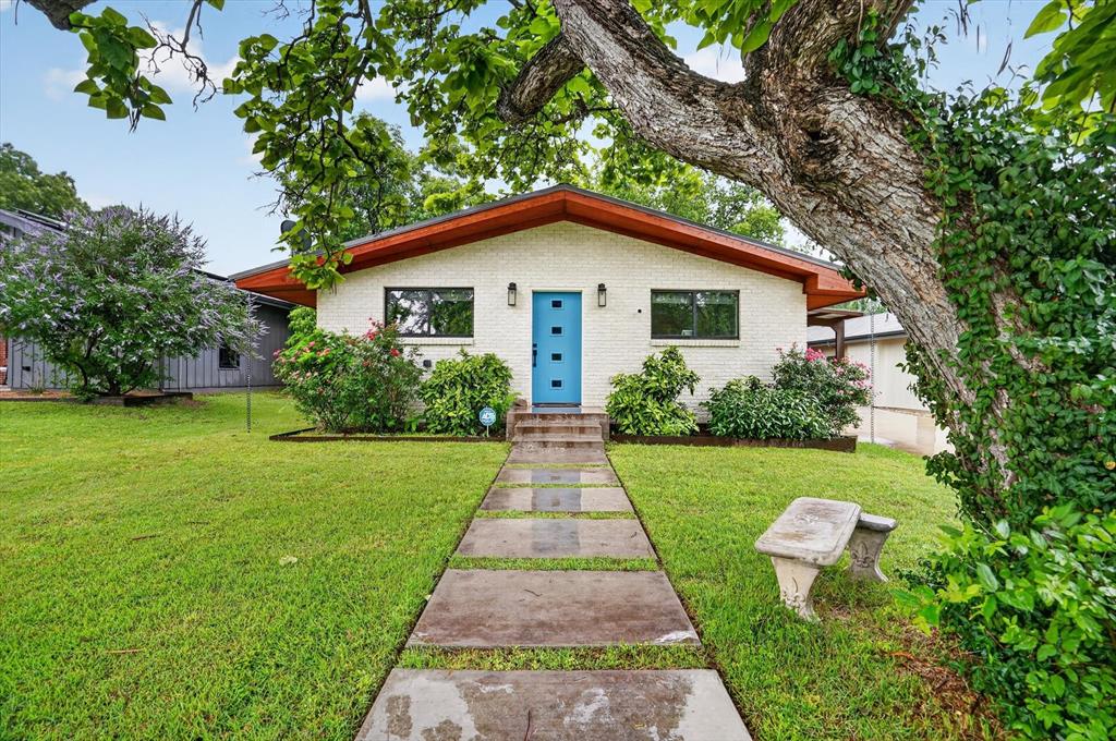 804 Stevens Street
