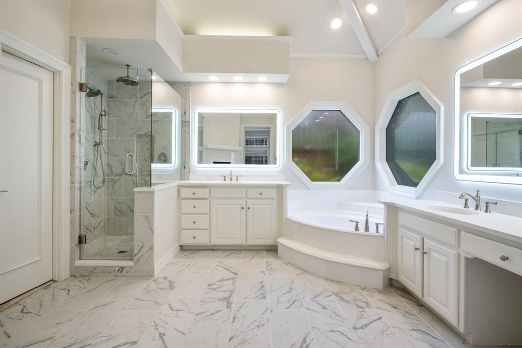 5021 Charles Place