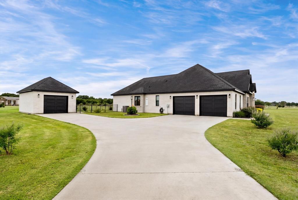 680 Horseshoe Bend