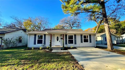 A home in Terrell