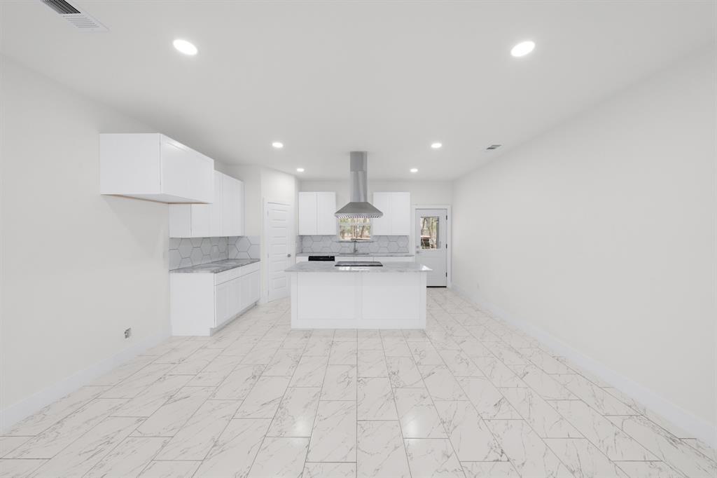 FOREST ACRES - Residential