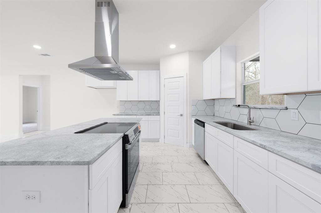 FOREST ACRES - Residential