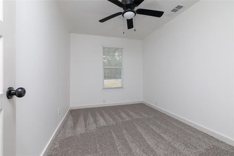 Tiny photo for 6886 County Road 2550, Quinlan, TX 75474 (MLS # 21341625)