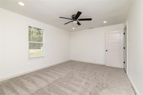 Tiny photo for 6886 County Road 2550, Quinlan, TX 75474 (MLS # 21341625)