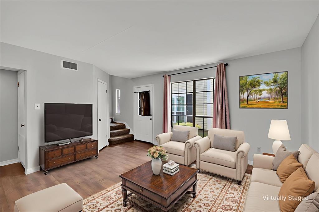 206 Settlers Park Drive