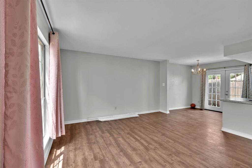 206 Settlers Park Drive