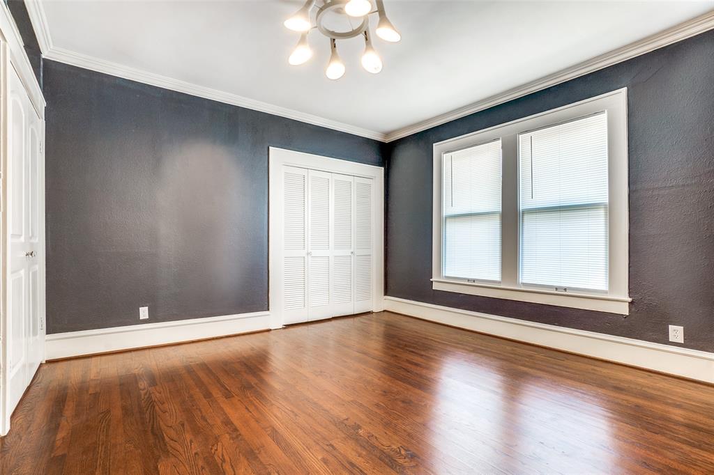 BOWSER & LEMMONS OAKLAWN - Residential Lease