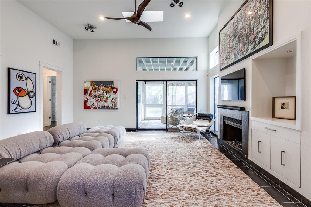 Vickery Place - Residential Lease