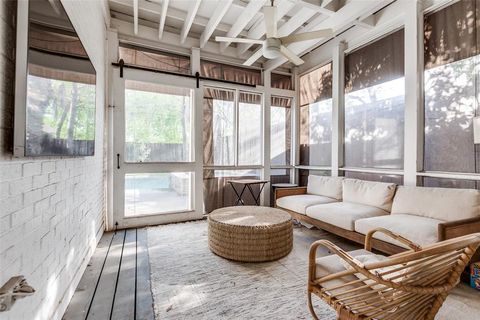 Tiny photo for 5454 Vickery Boulevard, Dallas, TX 75206 (MLS # 21068163)