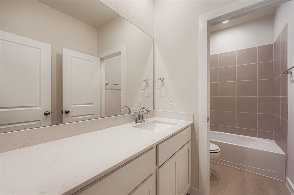 MiraVerde - Residential