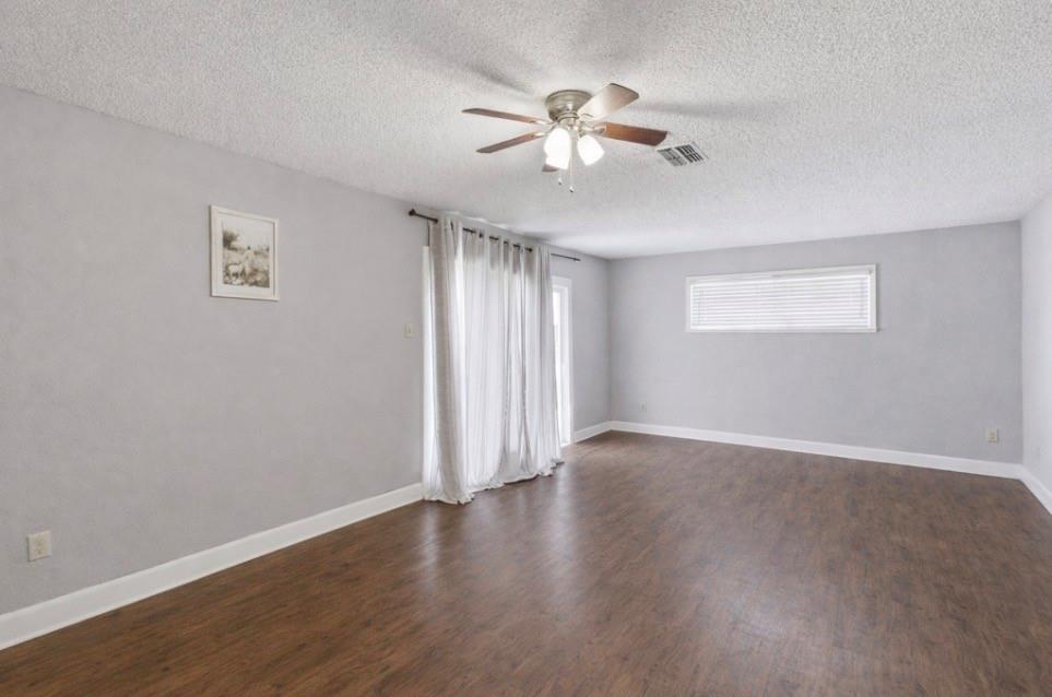 Central Deleon - Residential