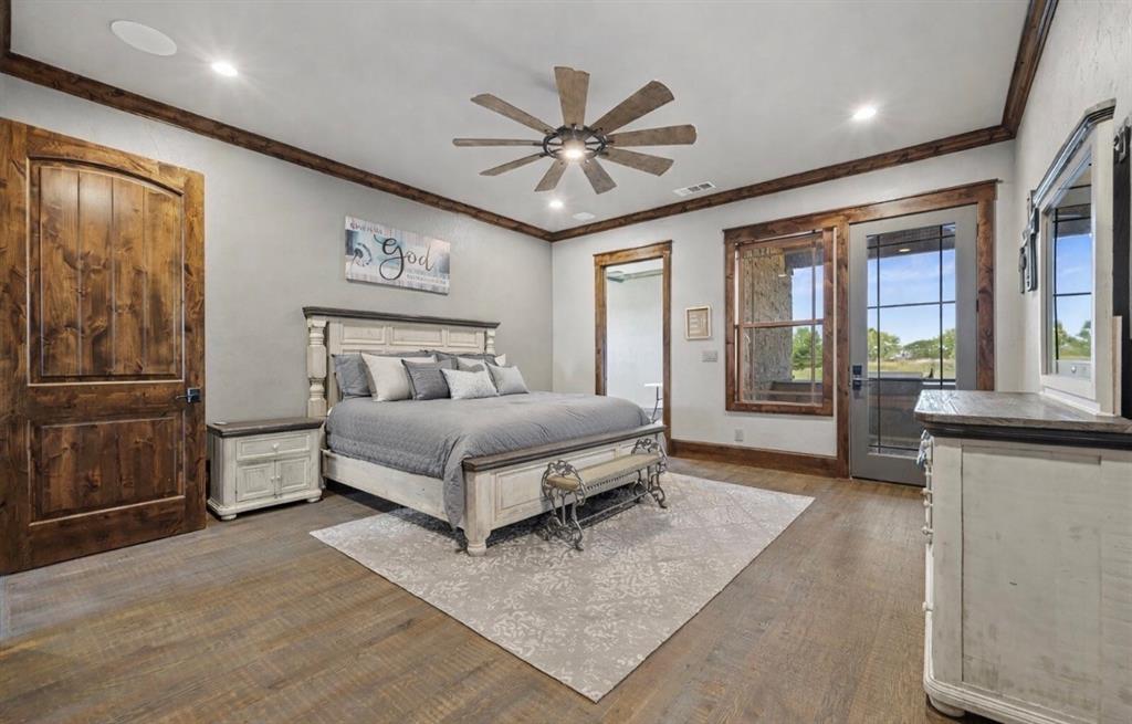 WILLIAM HOLMES SURVEY, TRACT 7, 42.556 ACRES - Residential