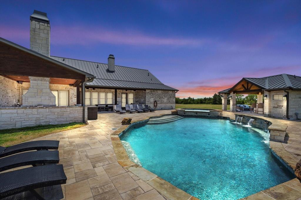 WILLIAM HOLMES SURVEY, TRACT 7, 42.556 ACRES - Residential