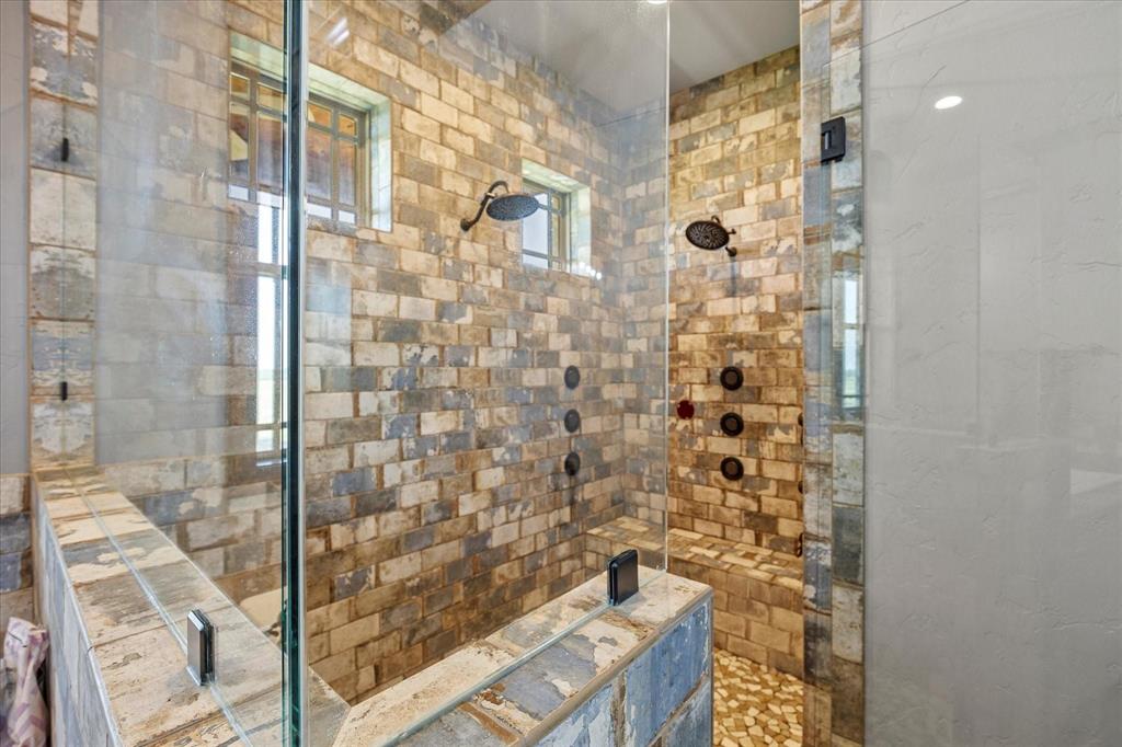 WILLIAM HOLMES SURVEY, TRACT 7, 42.556 ACRES - Residential