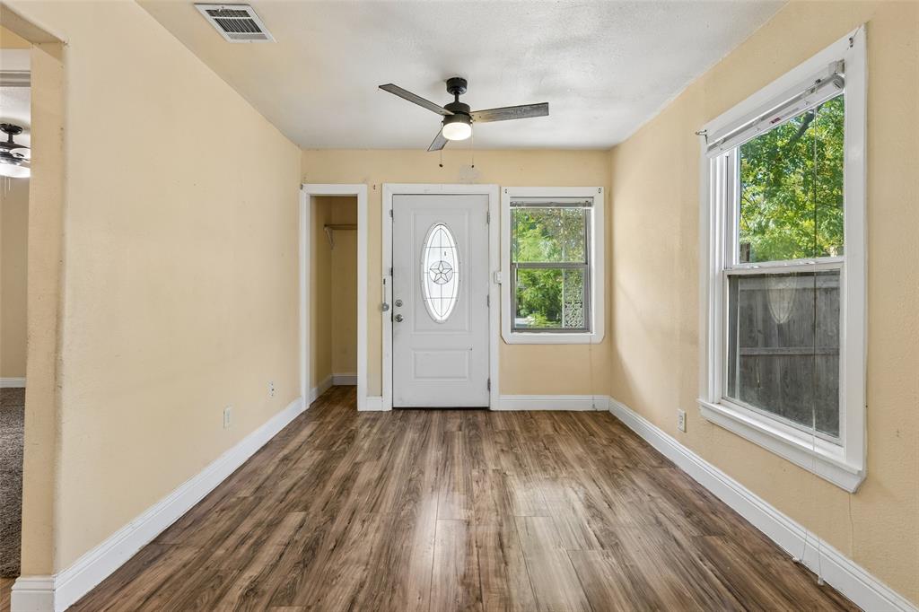 2013 Andrew Avenue