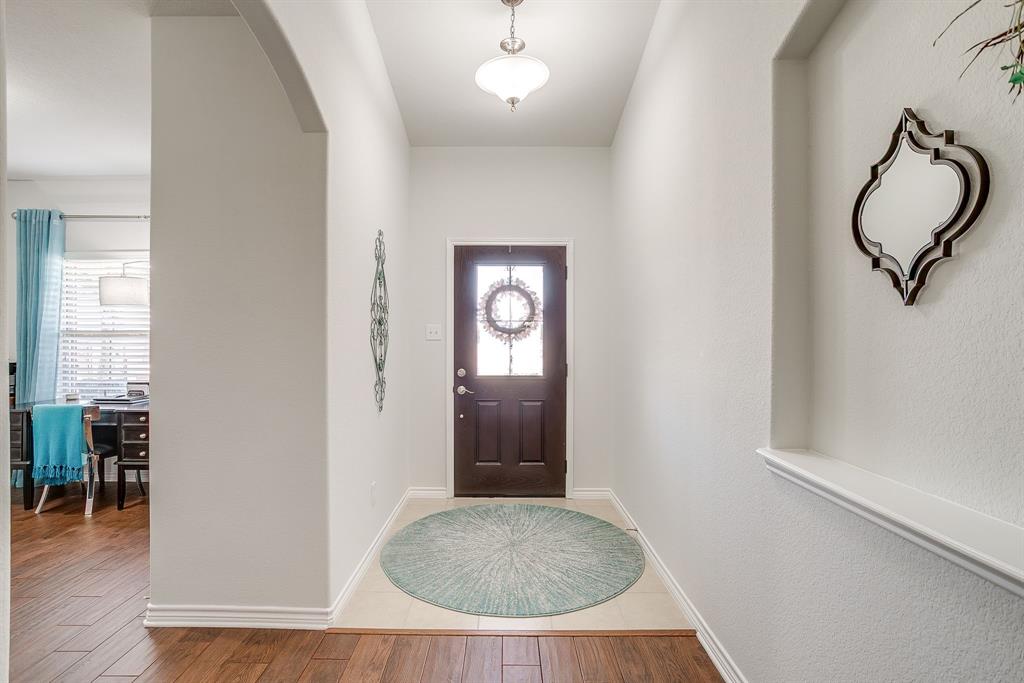 5843 Candlelight Lane