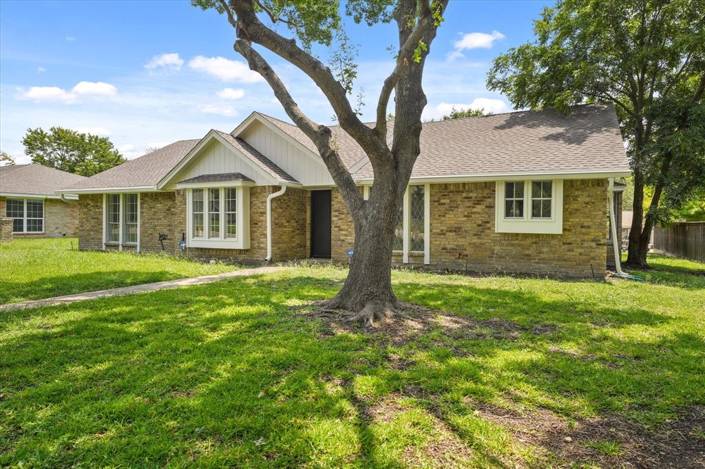 View DeSoto, TX 75115 house
