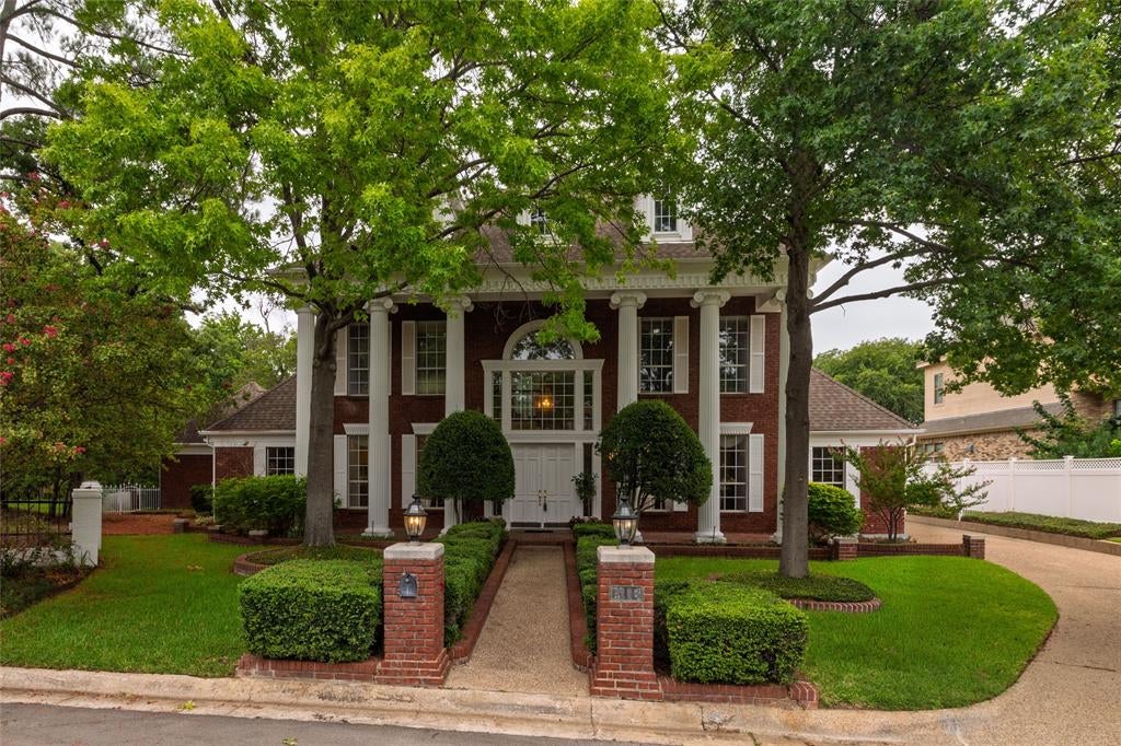 4106 Trail Bend Court