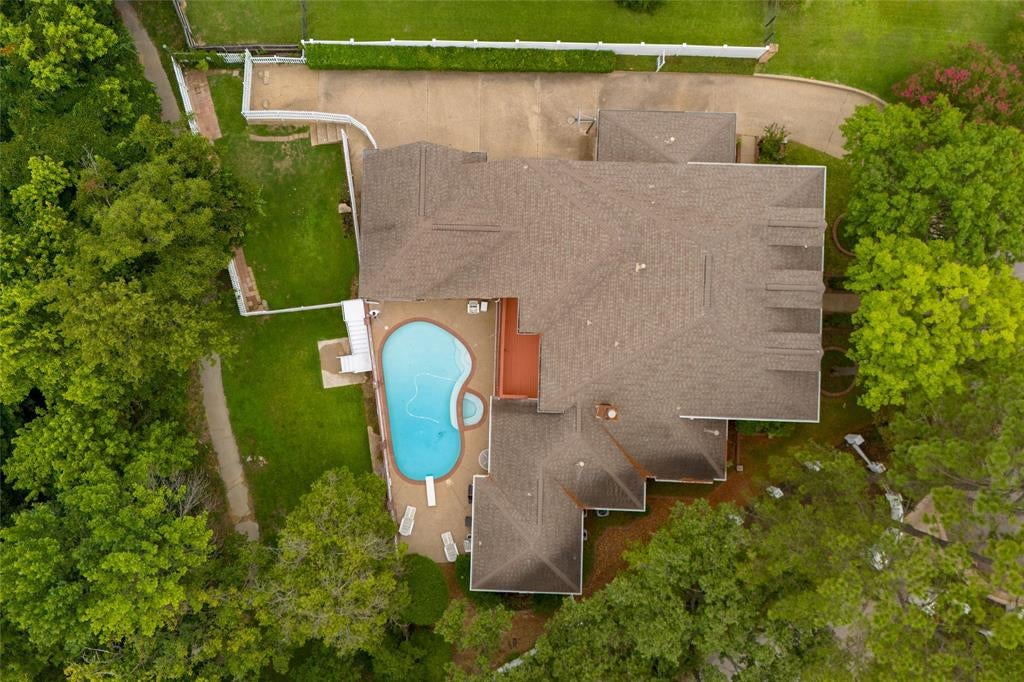 4106 Trail Bend Court