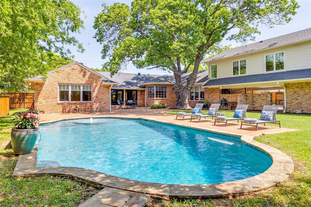 4424 Crooked Lane